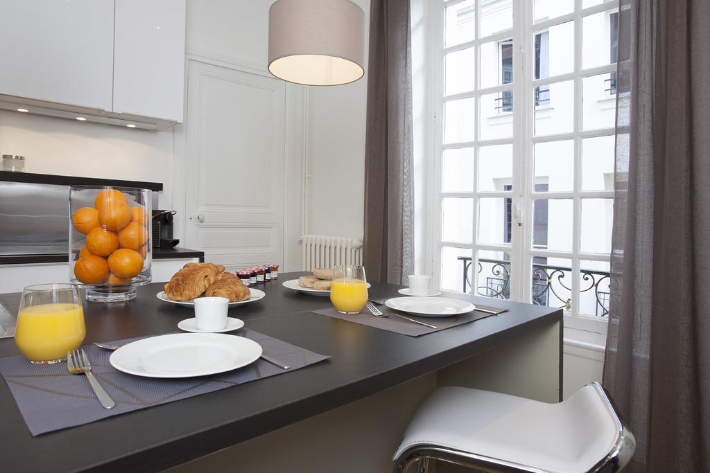 Livinparis - Luxury 2 Bedrooms Le Marais I Værelse billede